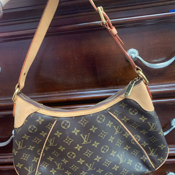 SOLD ❤️ - Picture 3 of 13